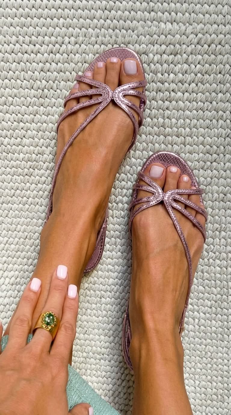 Ginevra™ | Golden Strap Sandals