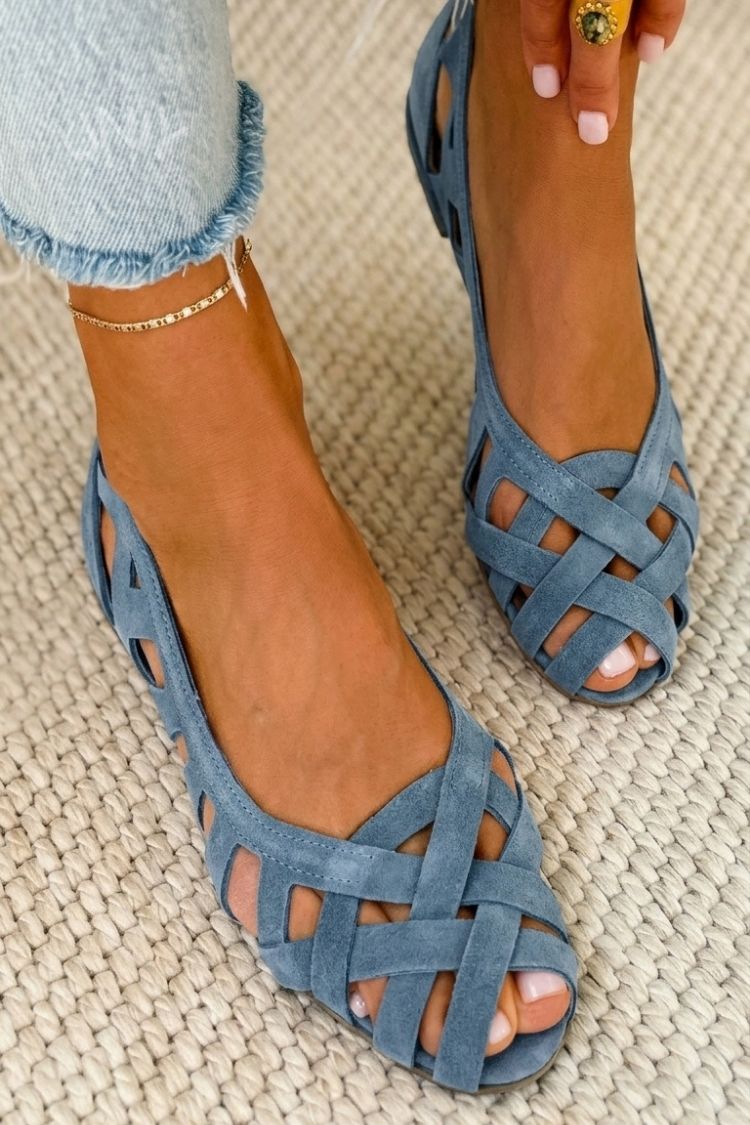 Caterina™ | Woven Crossover Sandals