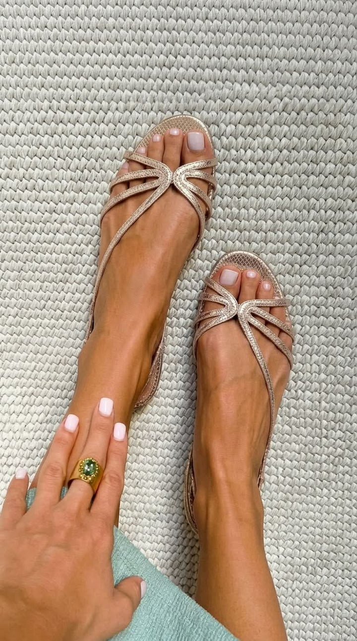Ginevra™ | Golden Strap Sandals