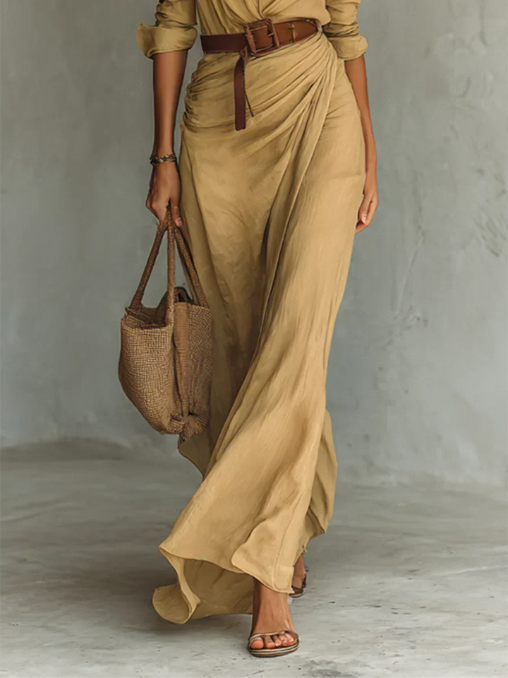 Camille™ | Maxi Abito con Rever e Cintura in Vita