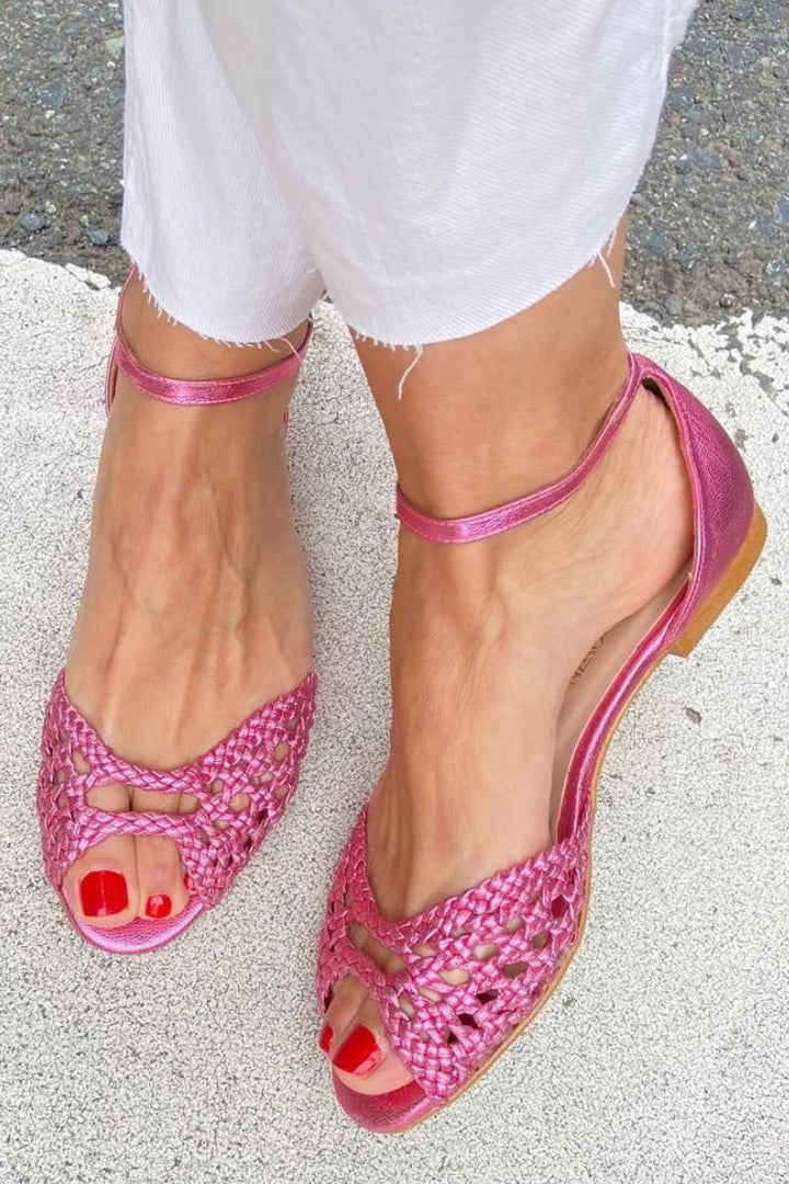 Isadora™ | Woven Golden Sandals