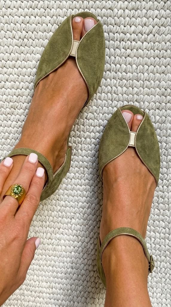 Olivia™ | Sage Comfort Flats