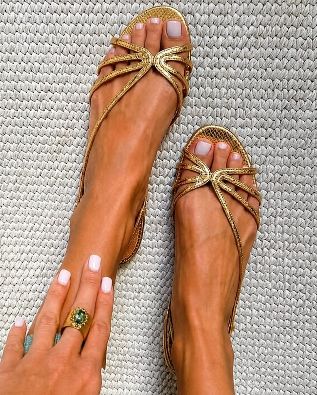 Ginevra™ | Golden Strap Sandals