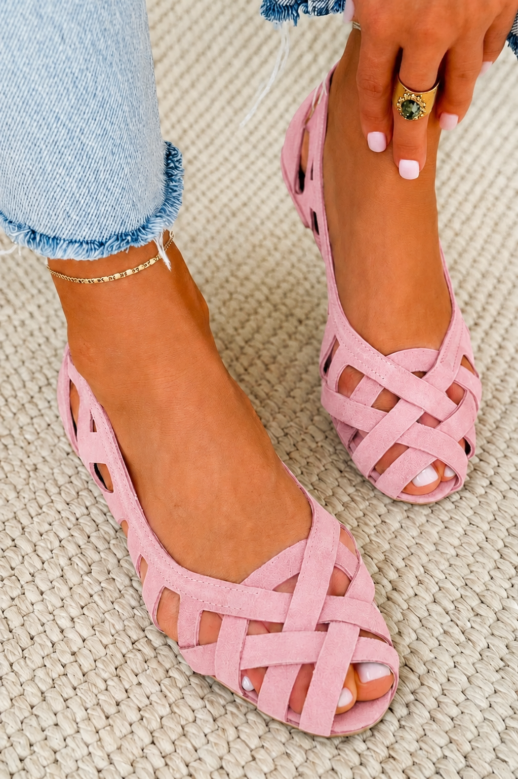 Caterina™ | Woven Crossover Sandals