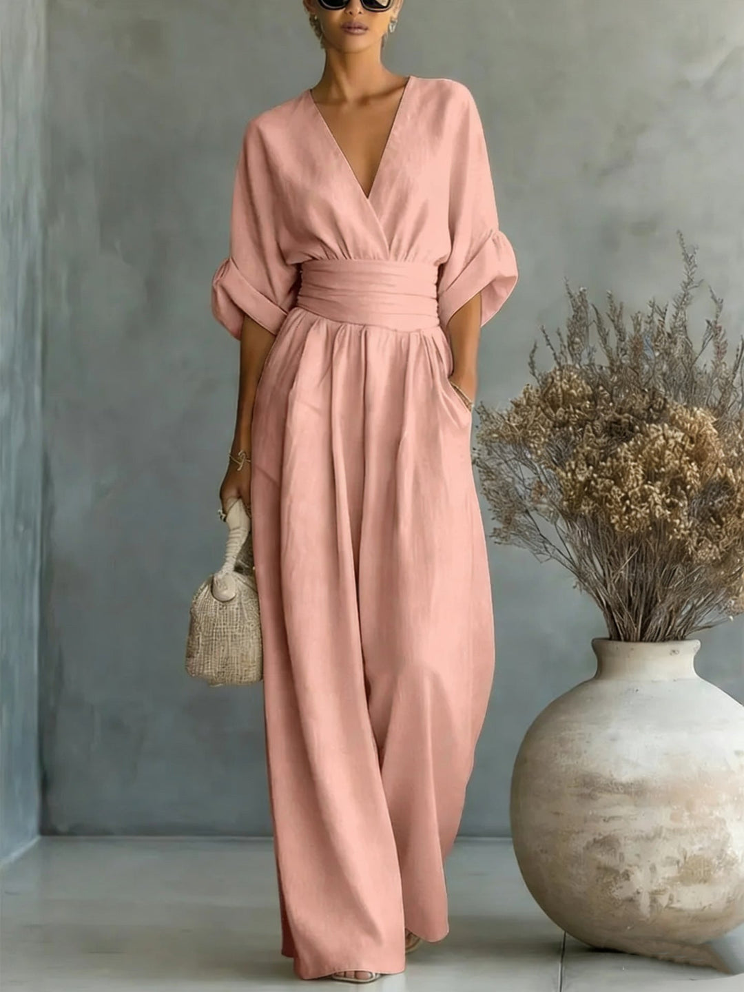 Robe Élégante en V, Dos Nu et Manches Fluides - Maison Claire et Sylvie