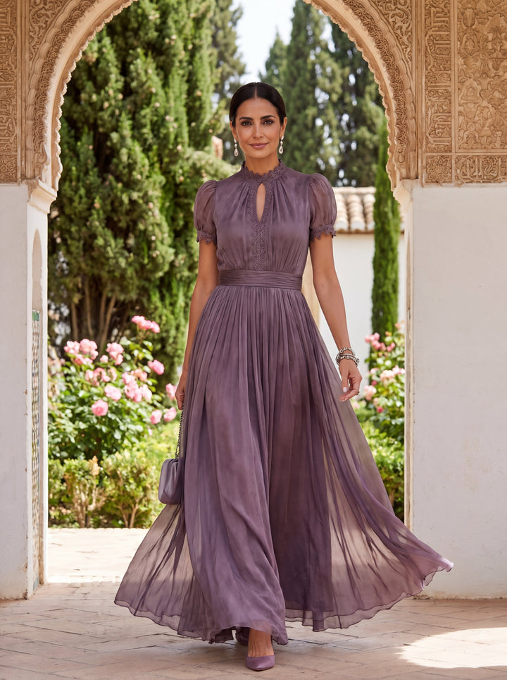 Robe Longue Flavia en Tissu Luxueux - Élégance Inégalée chez Maison Claire et Sylvie