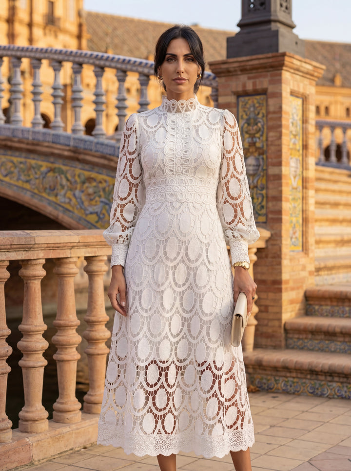 Robe Élégante Carmona en Soie – Maison Claire et Sylvie