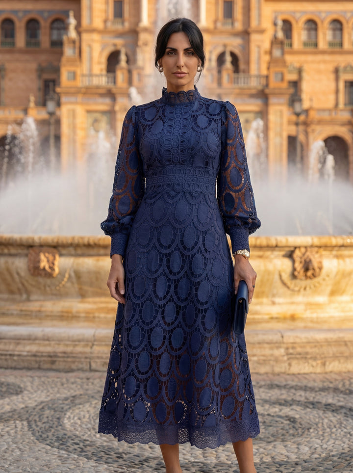 Robe Élégante Carmona en Soie – Maison Claire et Sylvie